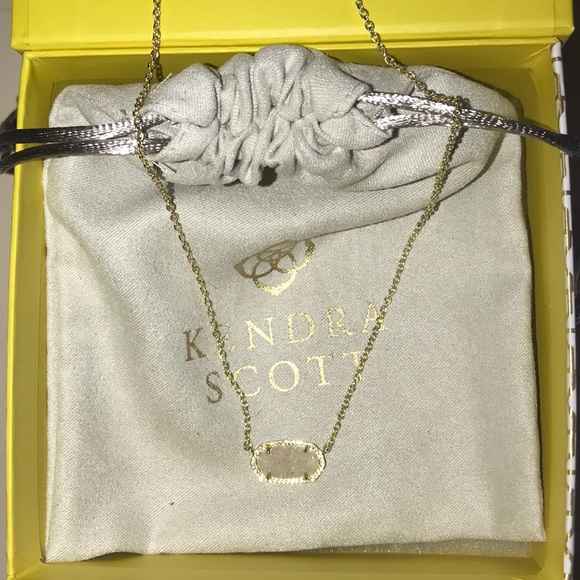 Kendra Scott Necklace “Elisa” - Picture 1 of 3